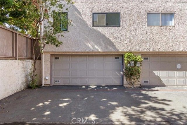 15133 Magnolia E, Sherman Oaks, CA 91403