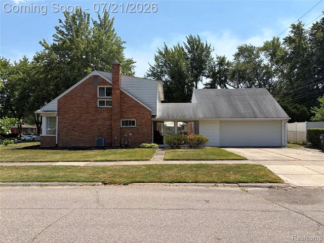 747 Jamaica Drive, Troy, MI 48083