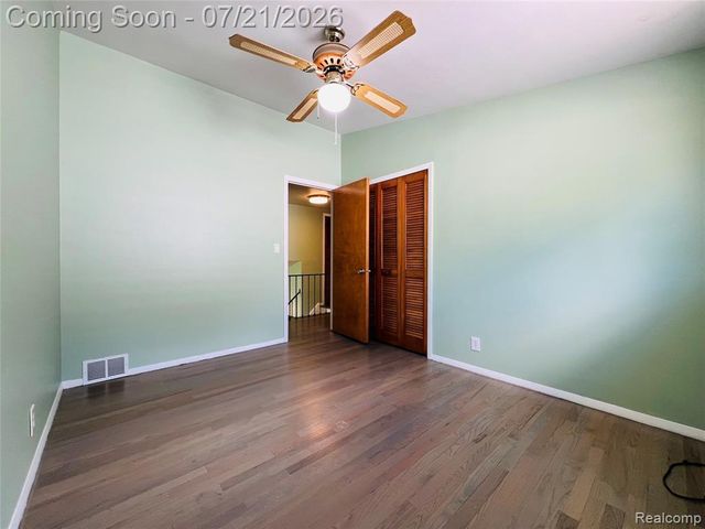 747 Jamaica Drive, Troy, MI 48083