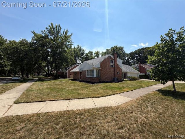 747 Jamaica Drive, Troy, MI 48083