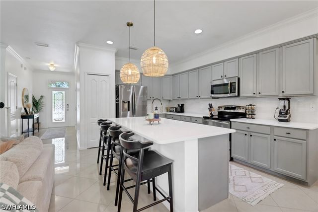 11295 Red Bluff LN, Fort Myers, FL 33912