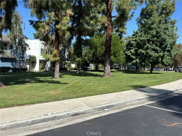 633 Church Pl 3, Redlands, CA 92374