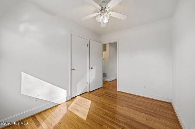 205 Fenton Place, Jacksonville, NC 28540