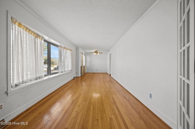 205 Fenton Place, Jacksonville, NC 28540