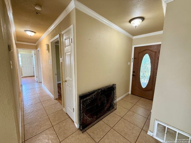 5731 Timber Bend, San Antonio, TX 78238