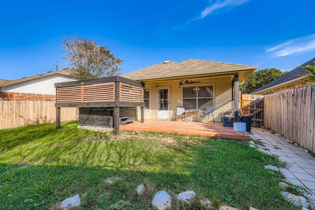 190 Mystic Shadow LN, Buda, TX 78610