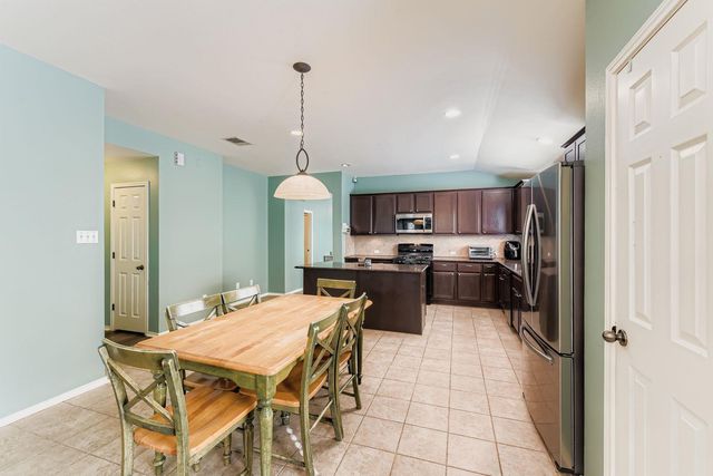 190 Mystic Shadow LN, Buda, TX 78610