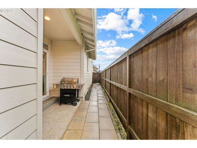 5773 N 86TH Cir, Camas, WA 98607