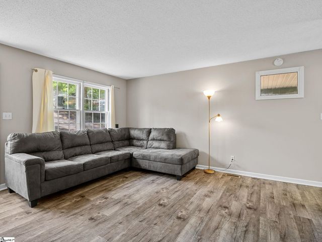 241 Idlewood Circle, Spartanburg, SC 29307