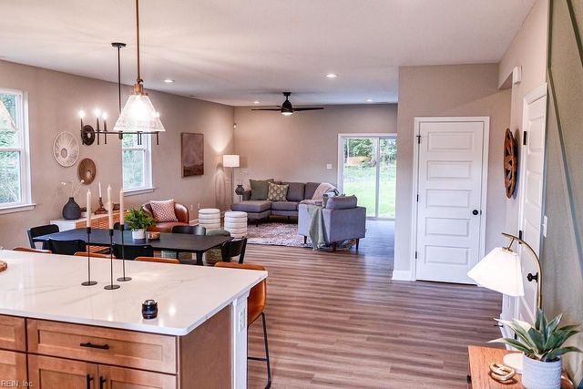 2-A Hungarian RD, Virginia Beach, VA 23457