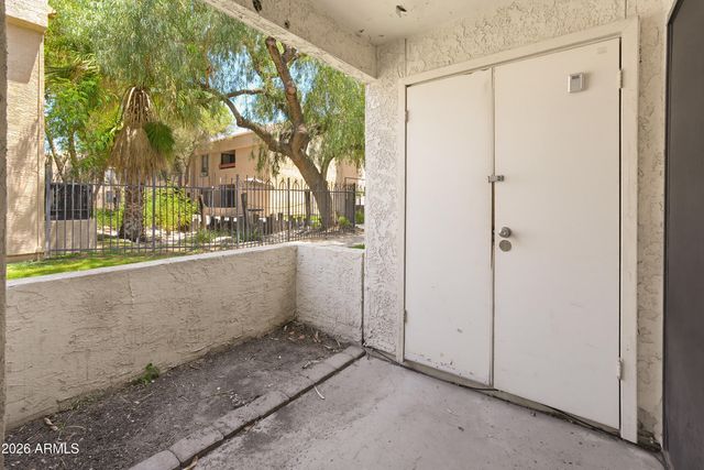 3119 W Cochise Drive 101, Phoenix, AZ 85051