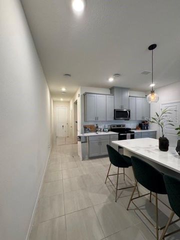 4387 CREEK COVE LANE, Kissimmee, FL 34744