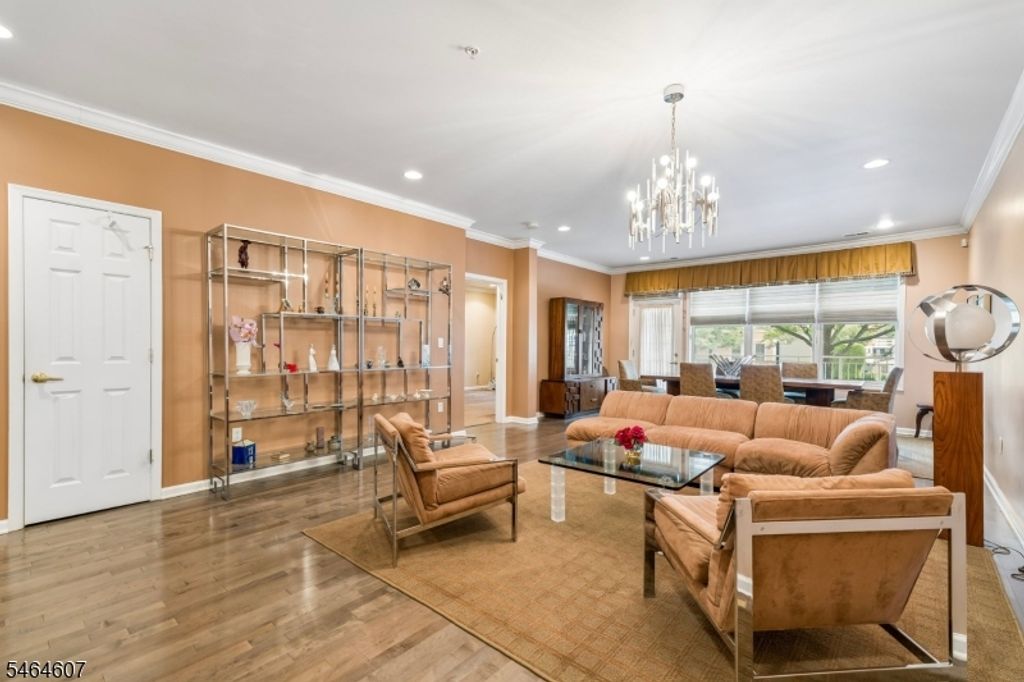 3109 Pointe Gate Dr, Livingston Twp., NJ 07039 — photo 2