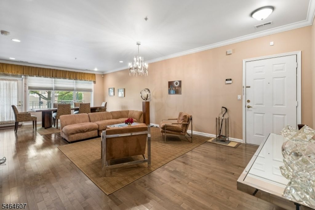 3109 Pointe Gate Dr, Livingston Twp., NJ 07039 — photo 3