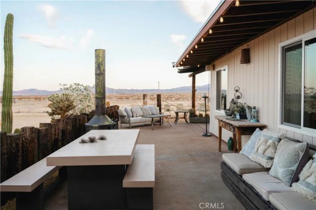 80277 Wikieup, 29 Palms, CA 92277