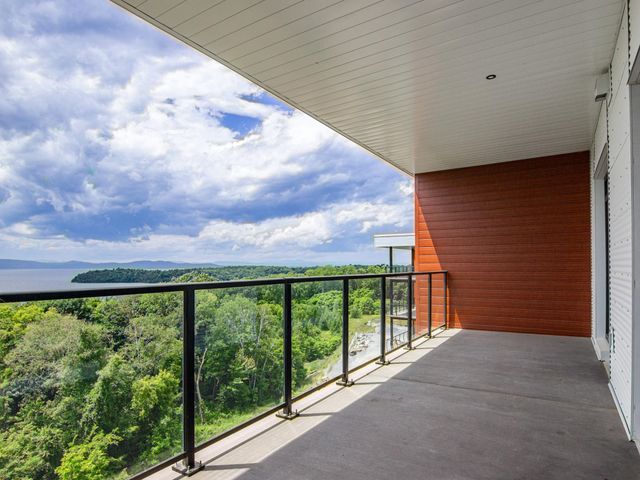 125 Cambrian Way Unit 605, Burlington, VT 05401