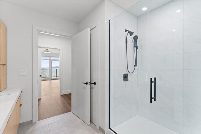 125 Cambrian Way Unit 605, Burlington, VT 05401