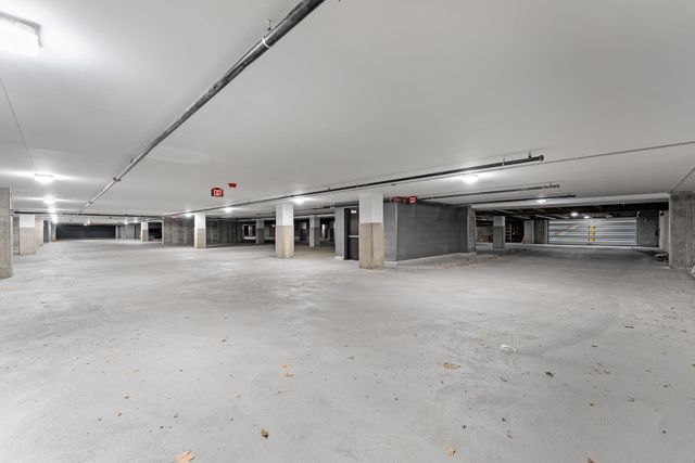 125 Cambrian Way Unit 605, Burlington, VT 05401