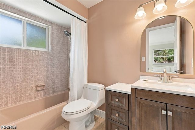 3752 Roosevelt AVE, Fort Myers, FL 33901
