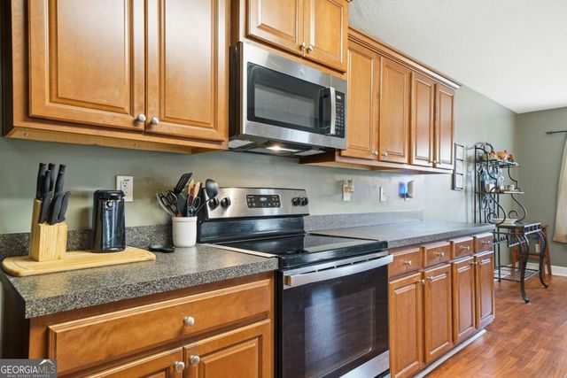 4901 Summersun Drive, Morrow, GA 30260