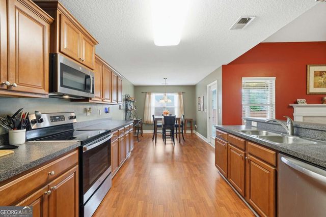 4901 Summersun Drive, Morrow, GA 30260