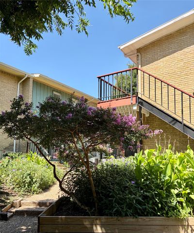 6620 Eastridge Drive 125, Dallas, TX 75231