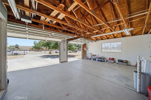 16678 Lilac Street, Hesperia, CA 92345