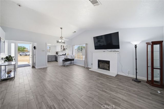 16678 Lilac Street, Hesperia, CA 92345