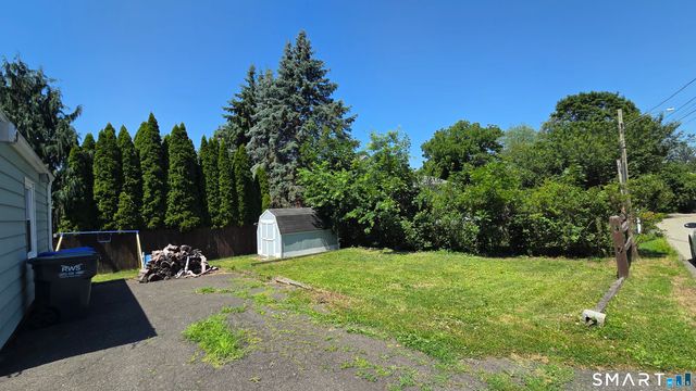28 Elberta Avenue, Trumbull, CT 06611