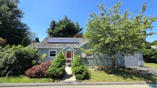 28 Elberta Avenue, Trumbull, CT 06611