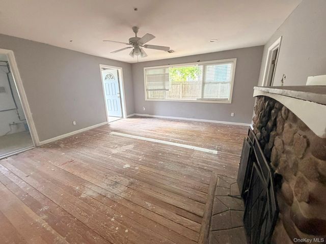 93 Lynbrook Drive, Sound Beach, NY 11789