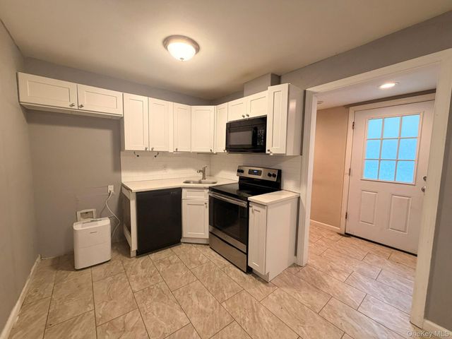 93 Lynbrook Drive, Sound Beach, NY 11789
