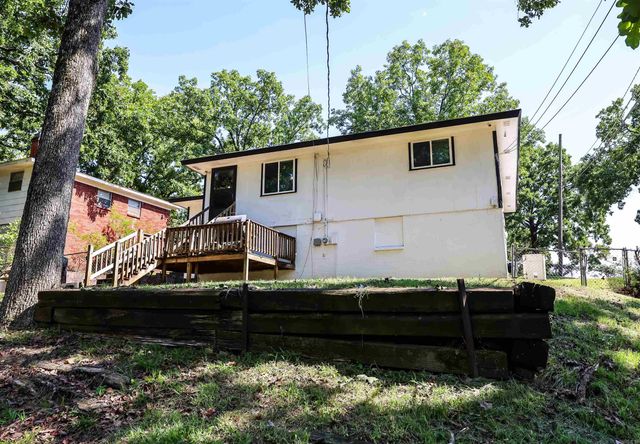 5020 Lynn Lane, North Little Rock, AR 72118