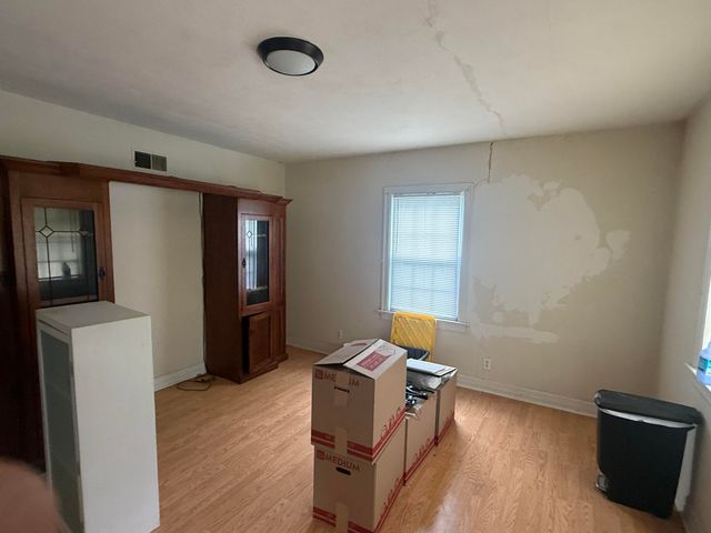 2919 W Lincoln Street, Springfield, MO 65802