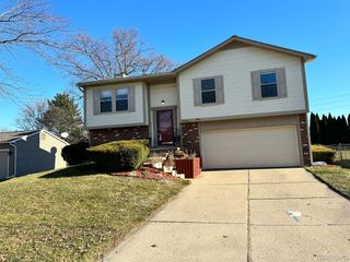 23260 CRANBROOKE Drive, Novi, MI 48375