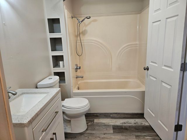 4243 Shasta Way, Klamath Falls, OR 97603
