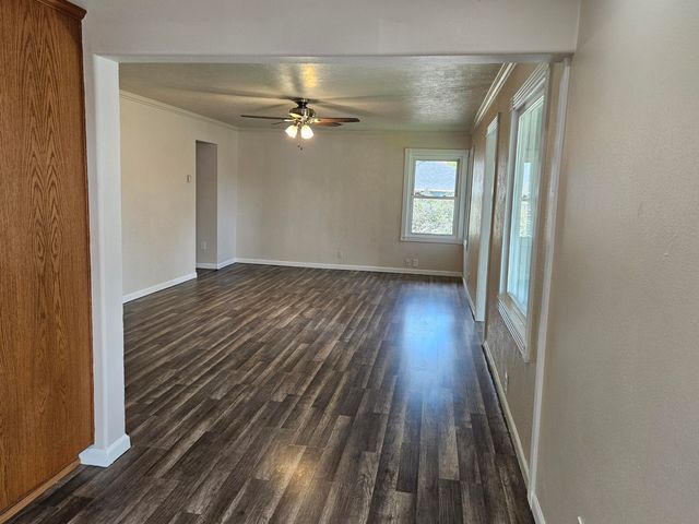 4243 Shasta Way, Klamath Falls, OR 97603