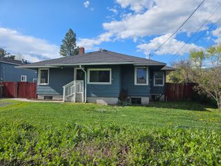 4243 Shasta Way, Klamath Falls, OR 97603