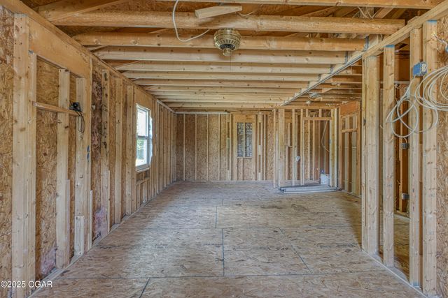 2859 Highway 59, Diamond, MO 64840