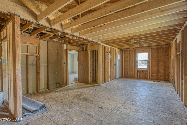 2859 Highway 59, Diamond, MO 64840