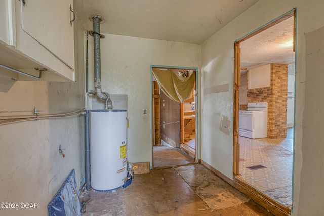 2859 Highway 59, Diamond, MO 64840