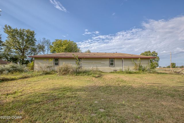 2859 Highway 59, Diamond, MO 64840