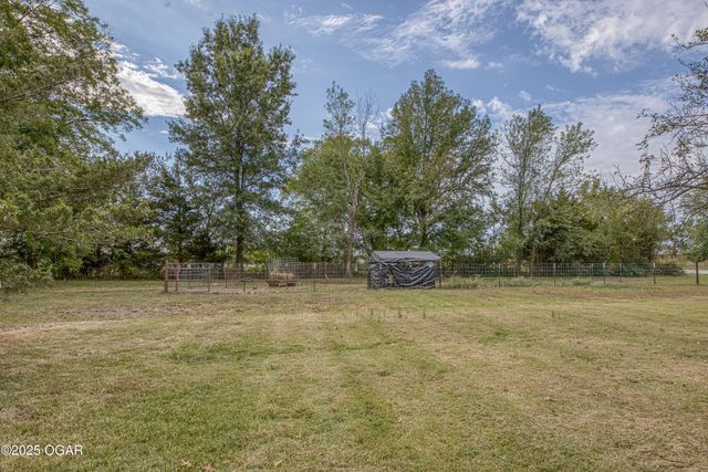 2859 Highway 59, Diamond, MO 64840