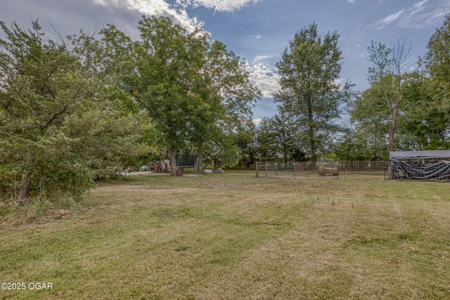 2859 Highway 59, Diamond, MO 64840