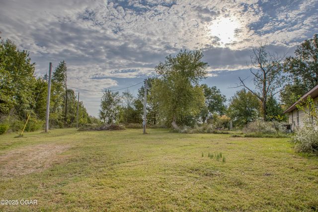 2859 Highway 59, Diamond, MO 64840