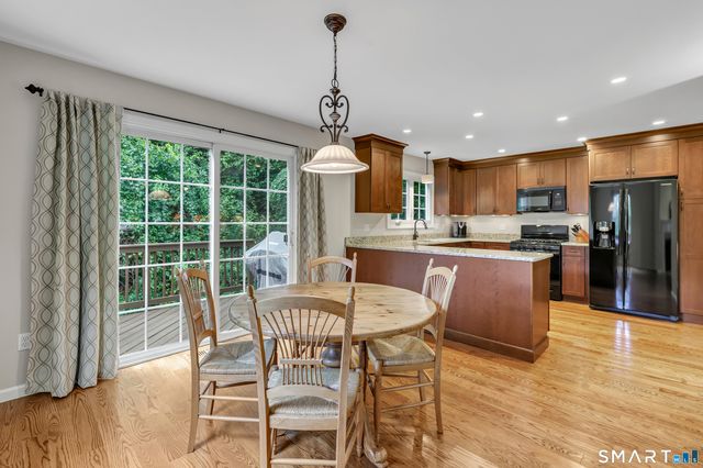 143 Governor Trumbull Way 143, Trumbull, CT 06611