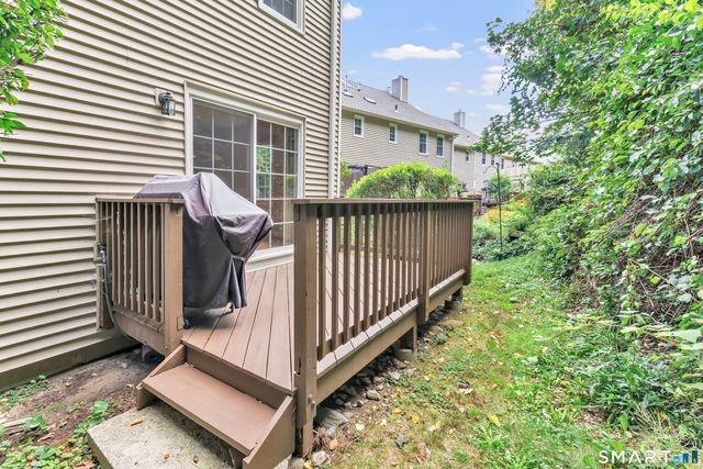 143 Governor Trumbull Way 143, Trumbull, CT 06611