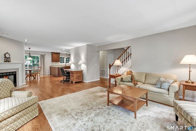 143 Governor Trumbull Way 143, Trumbull, CT 06611