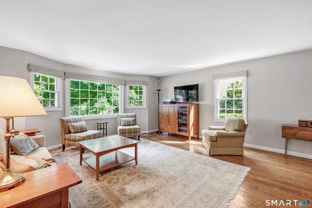 143 Governor Trumbull Way 143, Trumbull, CT 06611