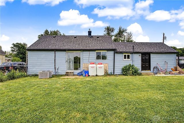 6413 Post Town Road, Trotwood, OH 45426